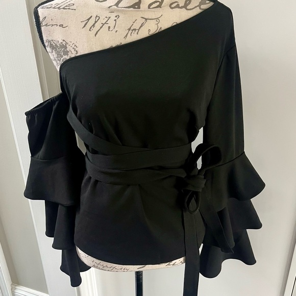 VENUS Ruffle Off the Shoulder One Sleeve Tie Waist Top - Picture 15 of 16